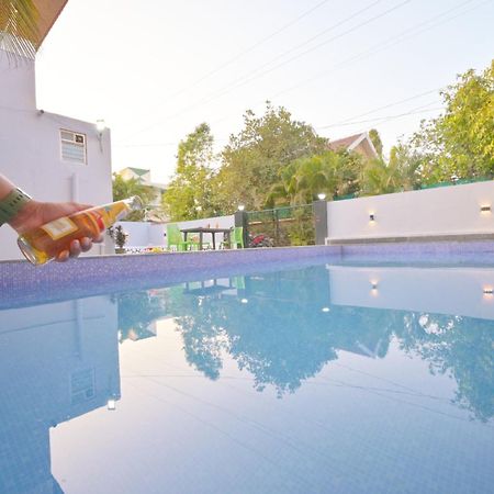 Empyrean Stay Ll 3Bhk Ll Marshall Villa Ll Large Pool Ll Ac Ll 罗纳瓦拉 外观 照片